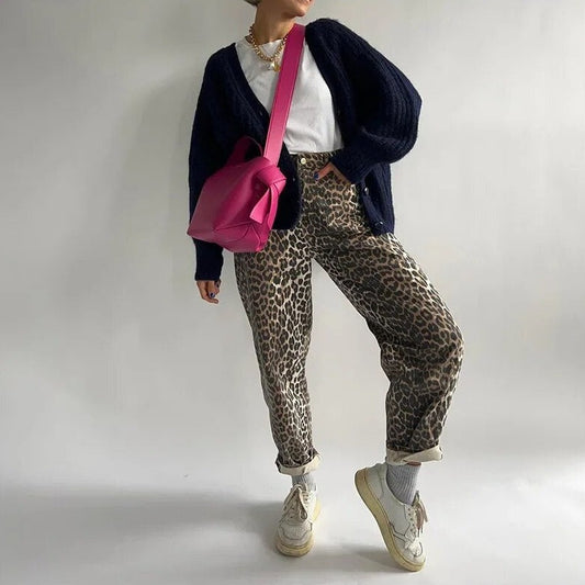 Bonnie - Retro Jeans with Stylish Leopard Print