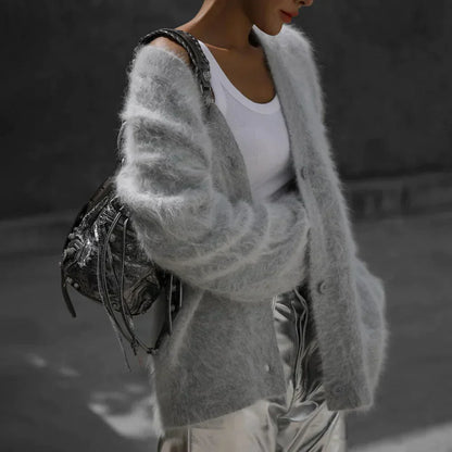 Luxurious cashmere cardigan from Cosy Couture