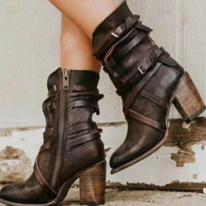 Luna - Vintage Women's Boots with Style