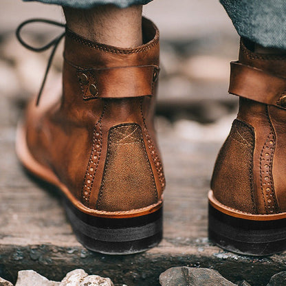 Elegant leather men's boots from Realm