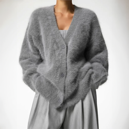 Luxurious cashmere cardigan from Cosy Couture