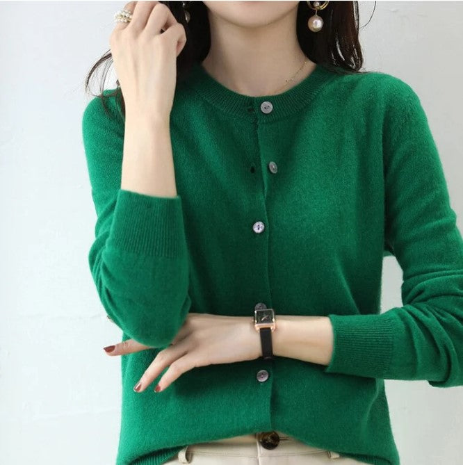 Evelyn - Elegant cardigan perfect for spring trips