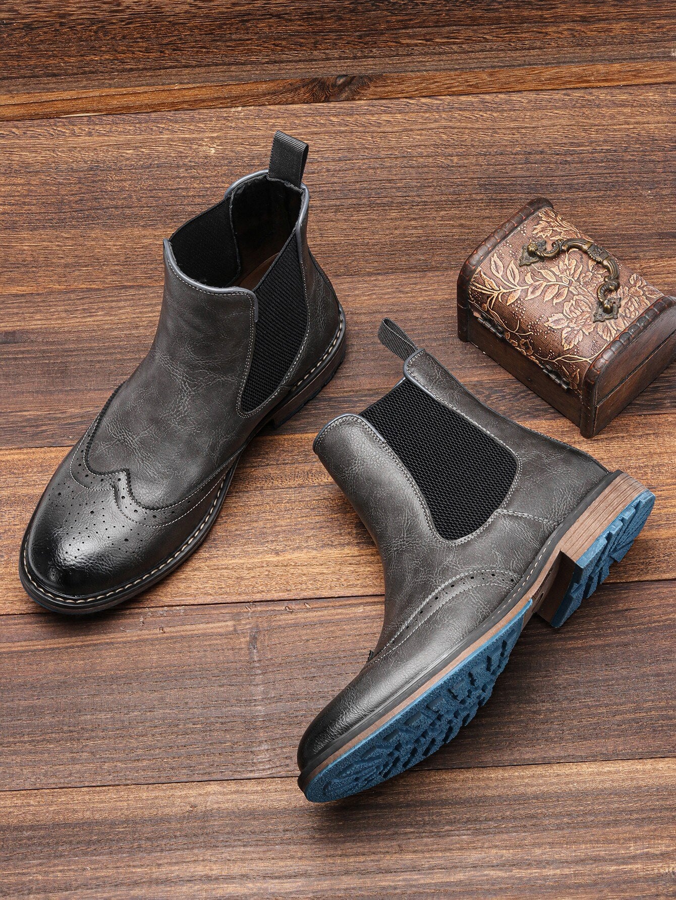 Flair - Stylish Men's Boots for Every Occasion