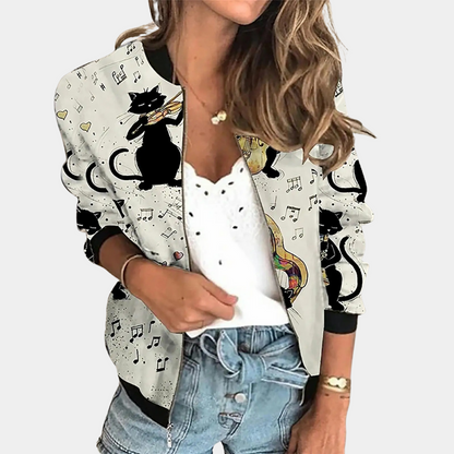 Stylish women's coat with trendy print