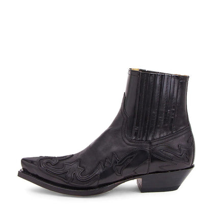 Bliss - Chic Western-inspired ankle boots for a stylish look