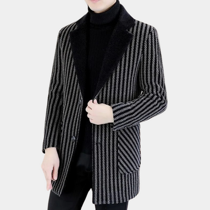 Classic Men's Bag for a Timeless Look