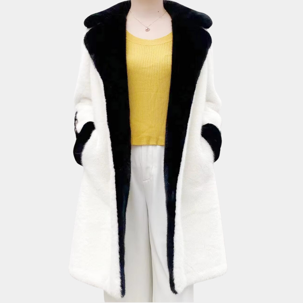 HARIKA - Elegant Women's Winter Coat for a Timeless Look