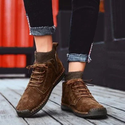 Clayton | Comfortable and Stylish Classic Boots for Cold Days