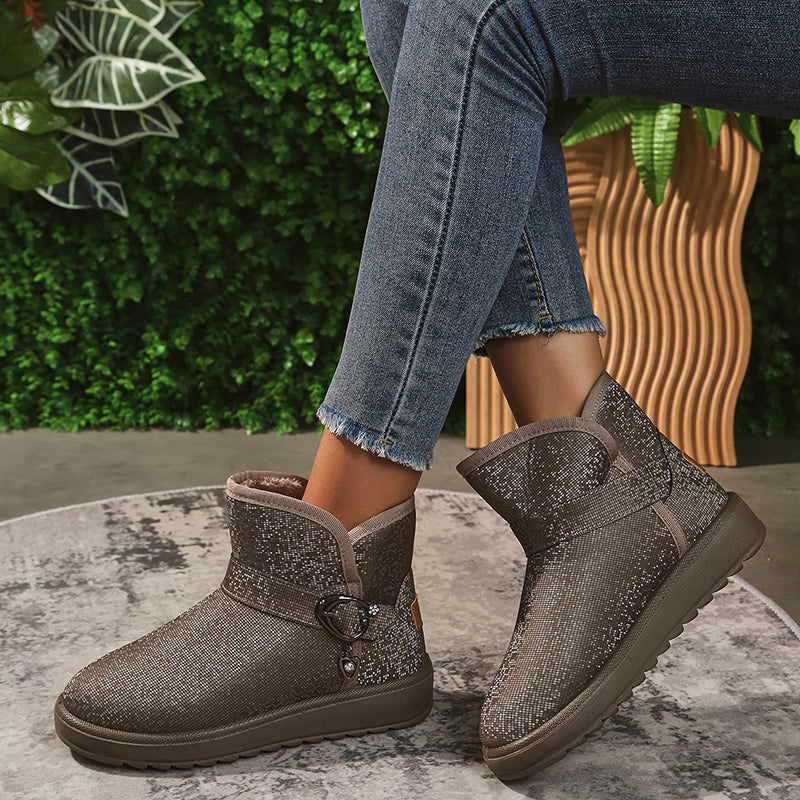 Elegant padded winter boots for ultimate comfort and style