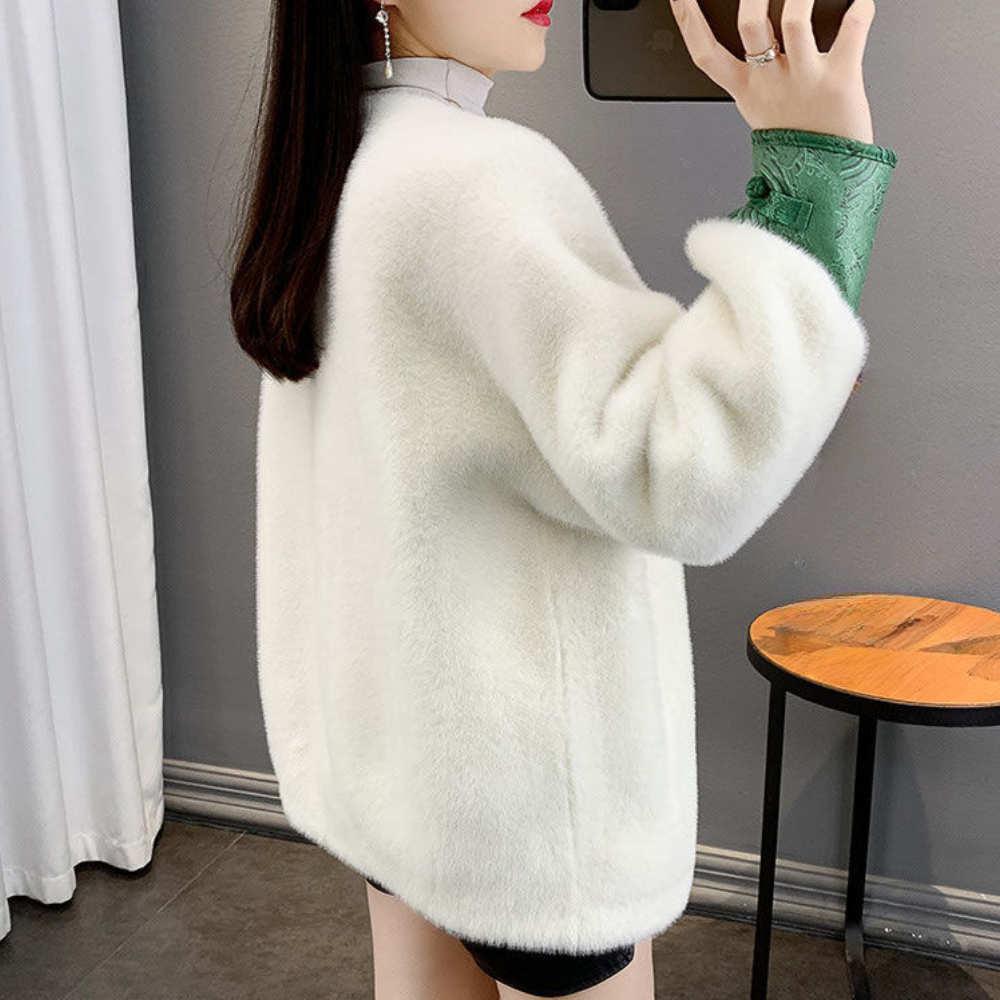 OYA - Trendy Women's Winter Coat for an Elegant Look