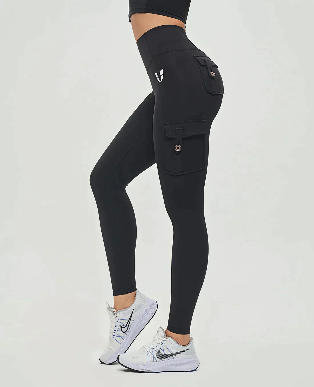 Jeana - Fashionable high-waisted cargo leggings