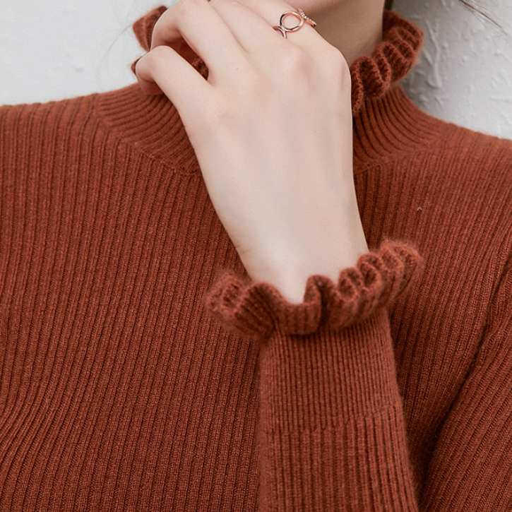 Soft cashmere turtleneck from Sanura - Luxury and Comfort in One!