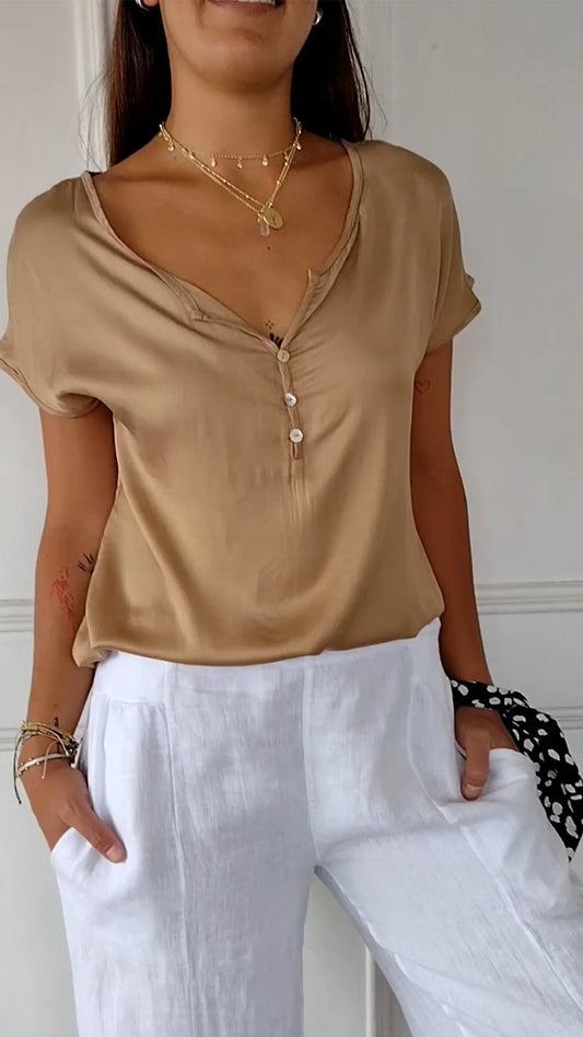 Evelyn - Comfortable V-neck Blouse for Women