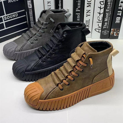 Elegant Men's Darcy Boots for a Stylish Look