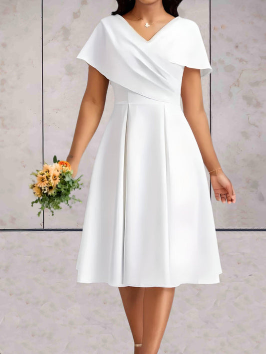 Lysa - Elegant White Mini Dress for a Sophisticated Look