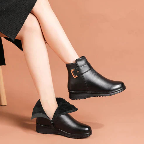 Caroline - Luxury Genuine Leather Boots for a Timeless Look
