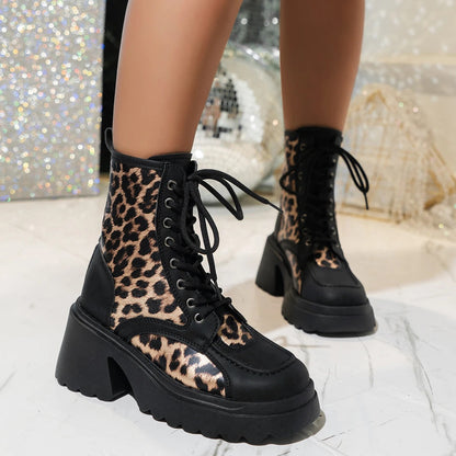 Clara - Stylish Women's Knee-High Booties with Trendy Leopard Print