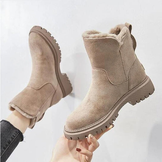 Elegant Christine Women's Snowboots for a Stylish Winter