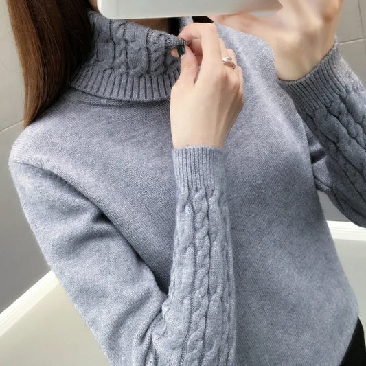 Cora - Stylish knitted turtleneck jumper